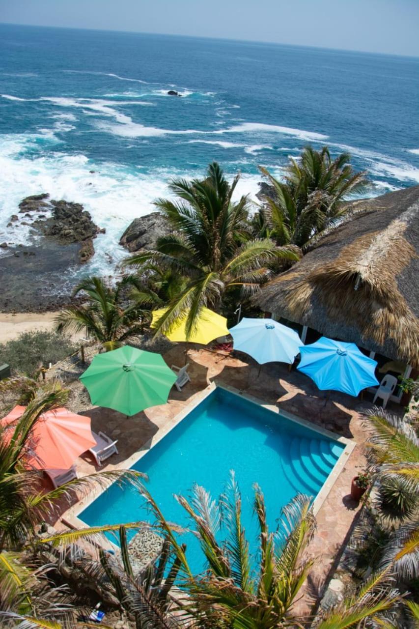 Couette-café Luz De Mar ' Right On The *